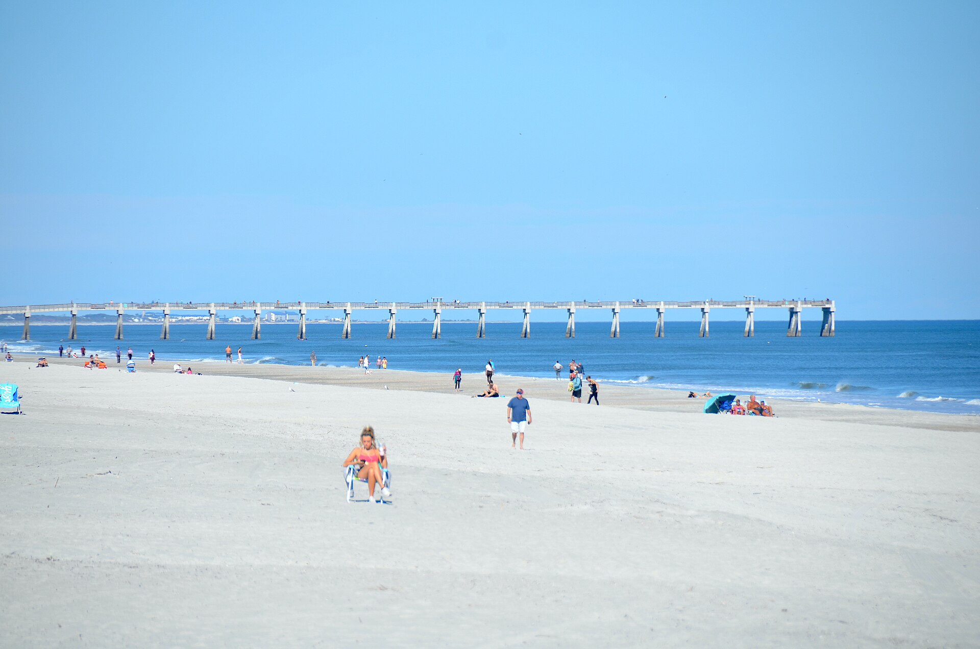 Jacksonville Beach fishing pier